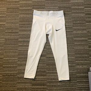 Nike Pro compression Capri